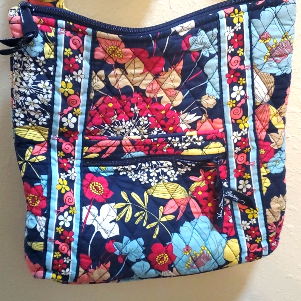 Vera Bradley Crossbody Hipster Purse (Happy Snails pattern)